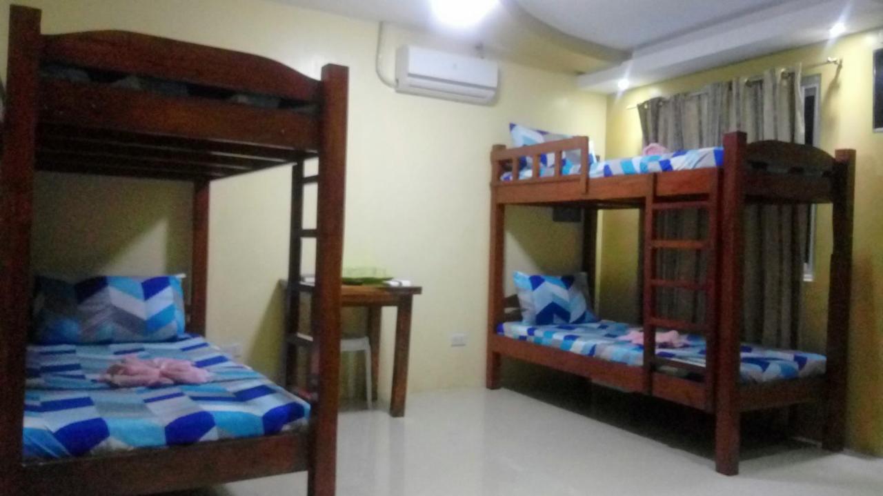 Ea Apartelle - Metro Виган Экстерьер фото